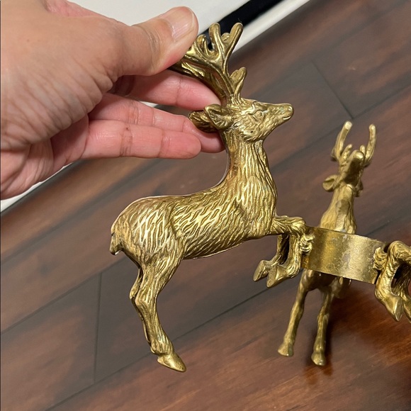 Vintage Mid Century Brass 3 Reindeer Pillar Candle Holder - Picture 7 of 12